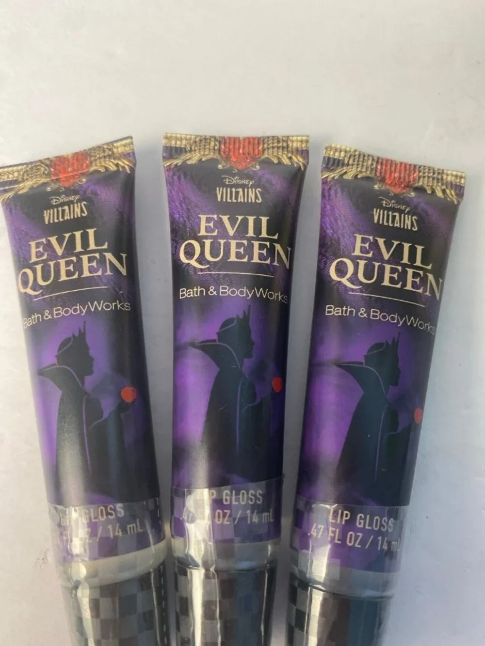 DISNEY Villains Limited Edition “Evil Queen” BBW Lip Gloss New & Sealed